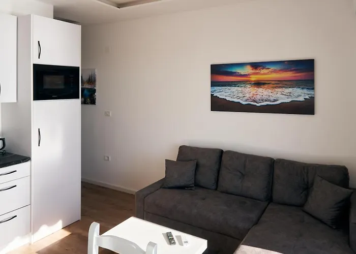 Central Beach Apartment