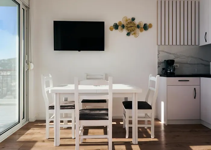 Apartment Central Beach Apartment Sarande