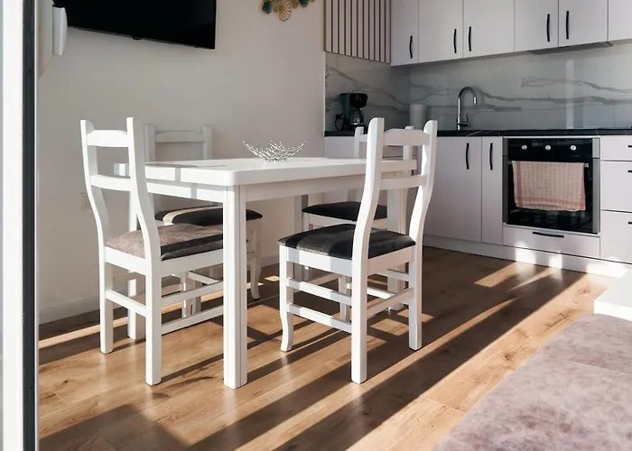 Central Beach Apartment Sarande